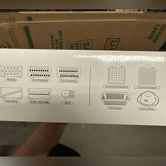 Vegetable chopper - Picture 2 of 2